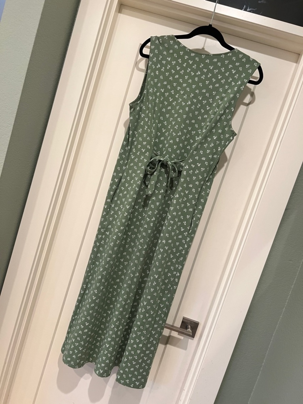 The Vermont country store Sleeveless Green Floral Maxi Dress, medium - Picture 3 of 5